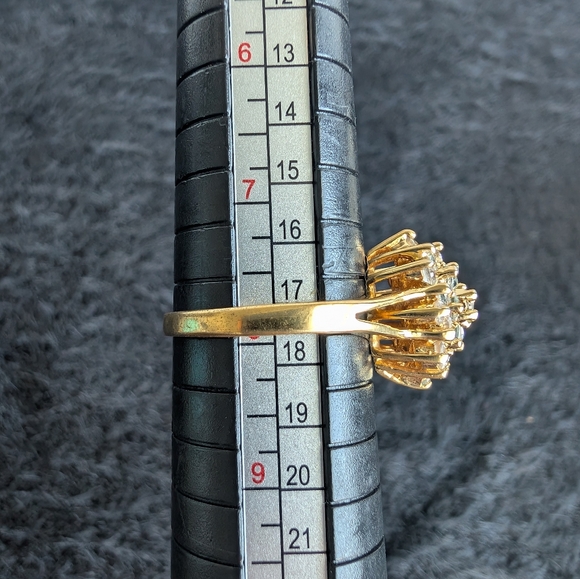 Vintage Cluster Gold Tone Cocktail Ring 7.75 - Picture 12 of 12